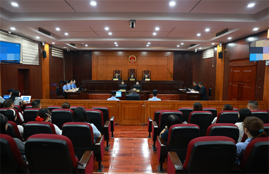 绑架、抢劫、袭警，被告人拒不认罪……检察官如何精准指控？